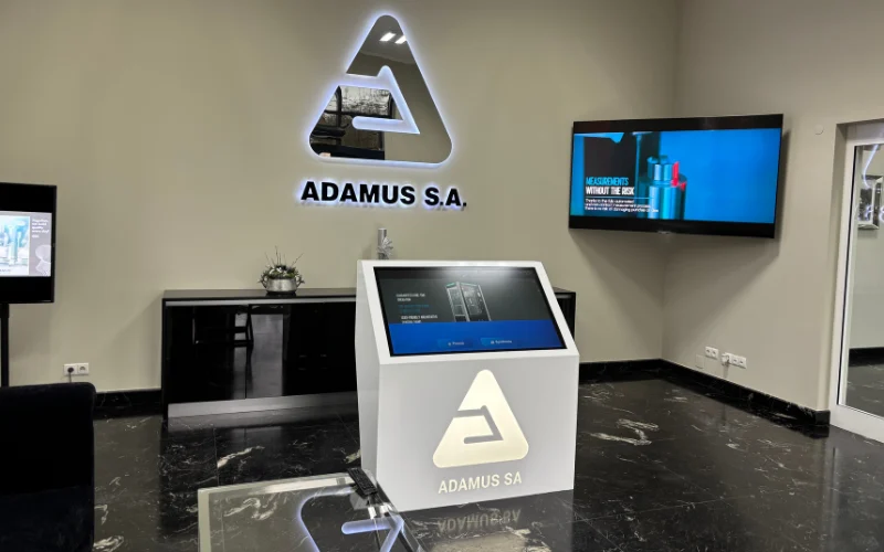 totem adamus realizacje